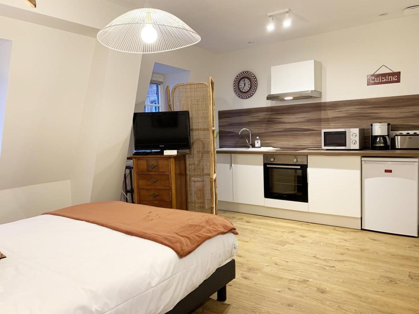 Monet - Appartement Pour 2 Personnes Chartres Eksteriør bilde